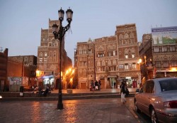 اتحاد الاعلاميين العرب يمنح صنعاء درع الوحدة الوطنية ويكرمها في موندياله العالمي بمصر
