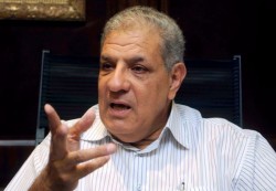 مصر: تكليف وزير الإسكان إبراهيم محلب بتشكيل الحكومة الجديدة