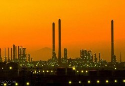 السعودية تعلن احتراق محول كهربائي لإحدى المنشآت النفطية