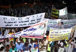 قوات الأمن الموريتاني تستخدم القوة ضد مسيرات للمعارضة احتجاجاً على الاستفتاء الدستوري