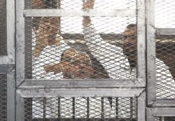 مصر: الحكم على مرشد الأخوان المسلمين بالسجن المؤبد