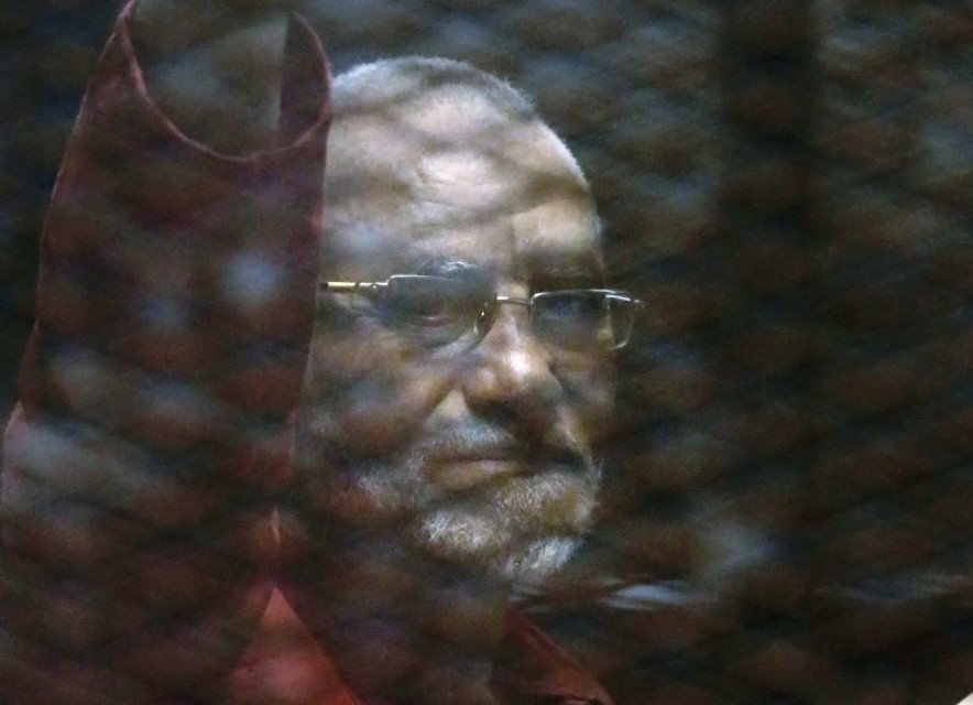 السجن المؤبد لمرشد الاخوان المسلمين في مصر