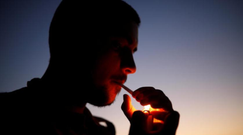 دراسة جديدة تؤكد ارتباط التدخين بزيادة خطر الإصابة بالخرف