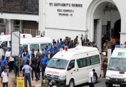 207 قتلى و450 جريحاً بتفجيرات استهدفت كنائس وفنادق في سريلانكا