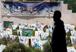 صنعاء في عهد الحوثيين... مقابر وسجون وجوعى يموتون على الأرصفة
