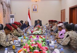 مصدر مسؤول برئاسة الوزراء يحذر من التعامل مع مذكرات ووثائق مزورة تحمل توقيع رئيس الوزراء 