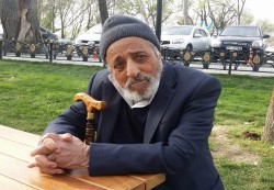 ووزارة الإعلام تنعي وفاة الكاتب والصحفي علي عبد الله الواسعي 