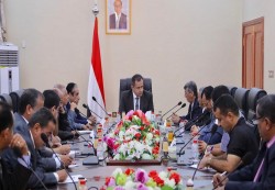 الحكومة اليمنية  تؤكد حرصها على تسهيل وصول المشتقات النفطية عبر ميناء الحديدة 