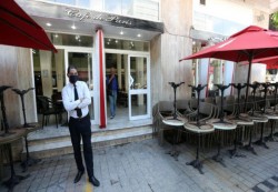 تونس تفرض غرمات على مخالفي قرار ارتداء الكمامات 
