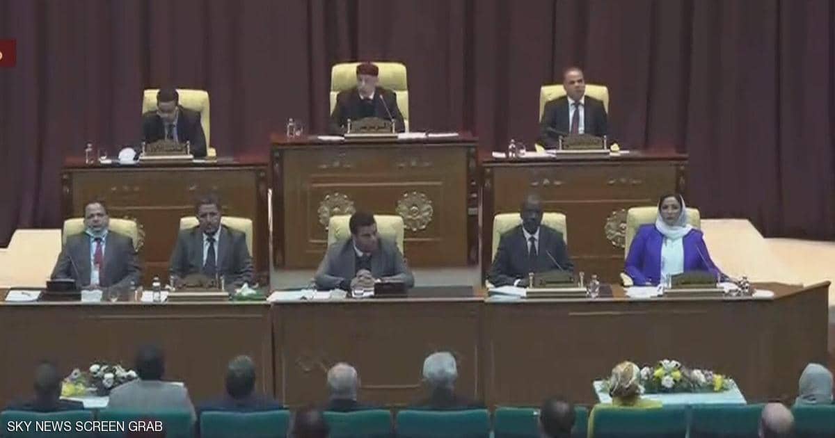 المجلس الرئاسي الليبي يحظر على العسكريين تقديم تصريحات للإعلام أو السفر دون إذن