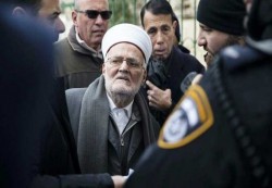 العدو الصهيوني يمنع خطيب المسجد الأقصى من السفر 4 أشهر