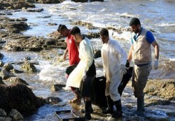 روما :غرق زورق على متنه 130 مهاجراً قبالة السواحل الليبية 