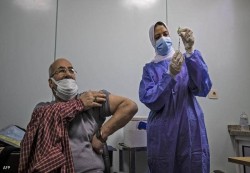 مصر تستعين بفريق خبراء صيني لتصنيع 40 مليون جرعة لقاح