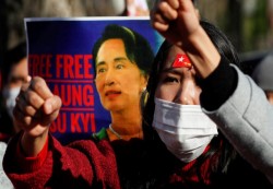 سو تشي تمثل شخصيا أمام محكمة للمرة الأولى منذ انقلاب ميانمار