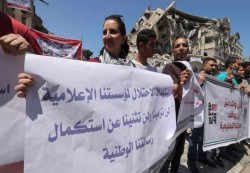 نقيب الصحافيين الفلسطينيين يناقش جرائم الاحتلال مع وزير الإعلام الأردني
