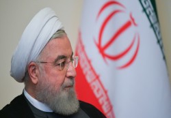 البرلمان الإيراني يصوت على اتهام روحاني بانتهاك الدستور ويحيل الملف إلى القضاء