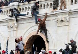 الديمقراطيون يشكلون لجنة للتحقيق في أحداث اقتحام مبنى الكابيتول