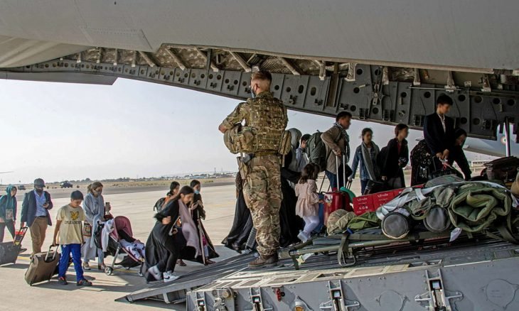 مسؤول غربي: إجلاء حوالي 5000 من كابول خلال 24 ساعة