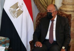 سامح شكري: دعم مصري مطلق للإجراءات المعلنة من قبل الرئيس التونسي