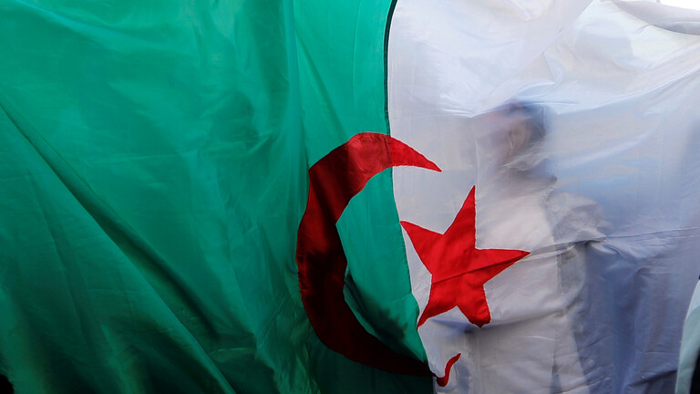 بيان الرئاسة الجزائرية ردا على تصريحات ماكرون