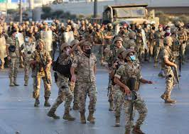 الجيش اللبنانى: توقيف 9 بينهم سورى بعد أحداث العنف فى بيروت