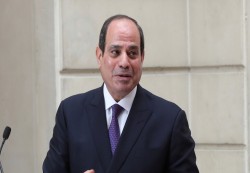 السيسي يزور أجنحة 3 دول عربية مشاركة بمعرض "تراثنا"