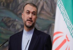 إيران تطلب من الأمريكيين "مبادرة جادة قبل التفاوض" بشأن برنامجها النووي