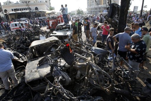 حداد وطني في لبنان واجراءات امنية مشددة بعد تفجيري طرابلس