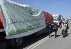 وصول 220 طناً من المواد الإغاثية إلى محافظة صعده مقدمة من مركز الملك سلمان