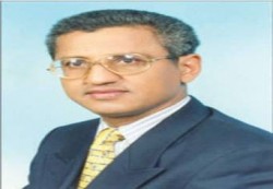 وزير الأعلام يؤكد ان حقوق ومرتبات كل العاملين في المؤسسات الاعلامية لن تترك للميليشيات ولن تسقط بالتقادم