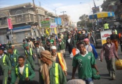 نقابة عمال البلديات والاسكان تهدد بإضراب شامل اذا لم يحاكم قيادي حوثي