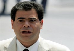 إغتيال وزير الصناعة اللبناني وسط تفاقم أزمة الحكومة اللبنانية