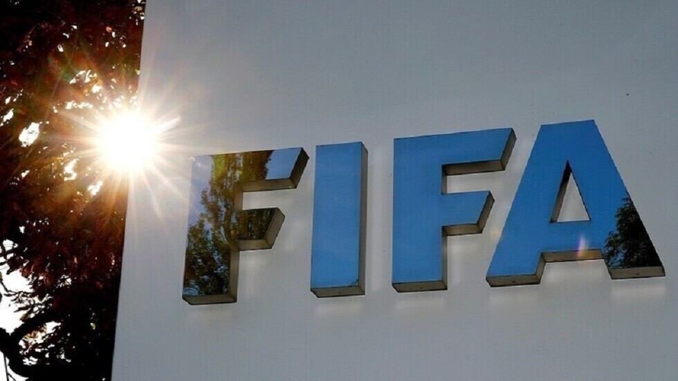 الفيفا يعلن تقديم مقترح باعتماد العربية لتصبح لغة رسمية بالاتحاد الدولي لكرة القدم