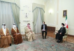 الرئاسة الإيرانية عن طحنون بن زايد: نأمل بدء فصل جديد في العلاقات بين بلدينا مع زيارة رئيسي للإمارات