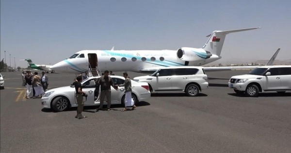الاتحاد الأوروبي يرحب بدور عمان في تأمين الإفراج عن 14 محتجز لدى الحوثيين