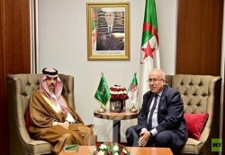 تقرير: السعودية اقترحت خارطة طريق للمصالحة بين الجزائر والمغرب