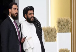 وفد طالبان يلتقي المبعوث الأمريكي الخاص لأفغانستان في قطر