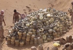 مقتل وإصابة خمسة مدنيين بانفجار لغم شمال اليمن