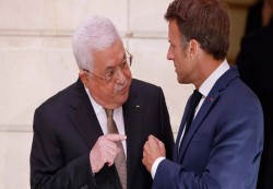 الرئيس الفلسطيني يحذر من أن "حل الدولتين يتآكل بسبب الممارسات الإسرائيلية"