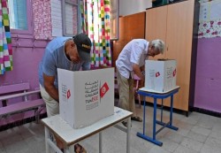 تونس: نسبة المشاركة في الاستفتاء على الدستور تصل إلى 12%