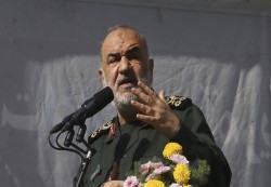 قائد الحرس الثوري الإيراني يتهم 4 دول بـ"الوقوف وراء" الأحداث الأخيرة في البلاد