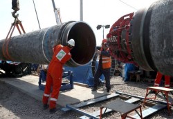 نوفاك: روسيا مستعدة لاستئناف إمدادات الغاز لأوروبا عبر خط يامال-أوروبا