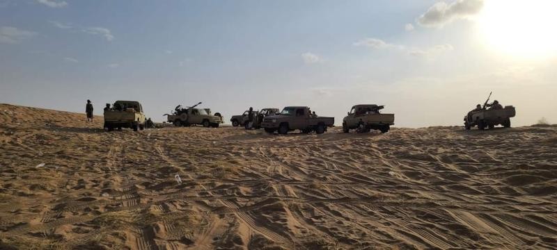جماعة الحوثي تصعد عملياتها القتالية في 3 محافظات وتحشد لمهاجمة الساحل الغربي