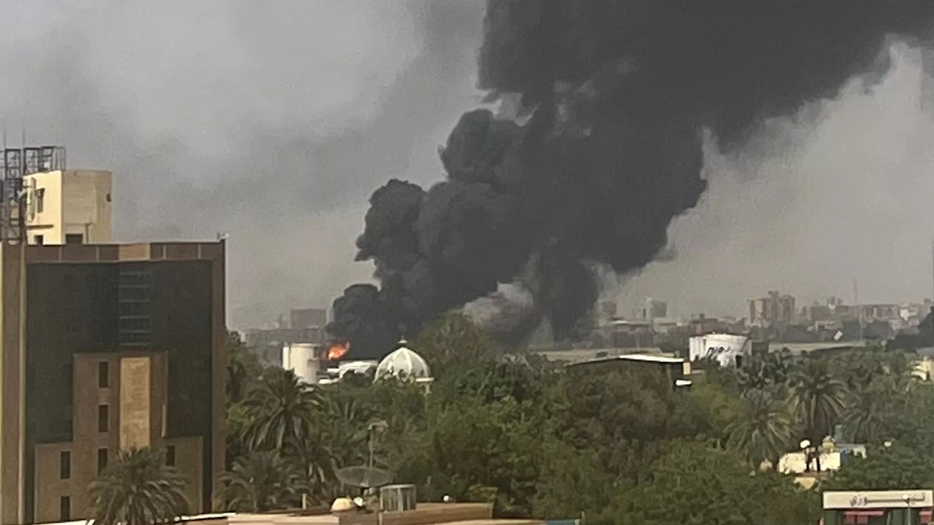 الدعم السريع يتهم الجيش السوداني بشن "هجوم بربري" على مباني سك العملة في الخرطوم