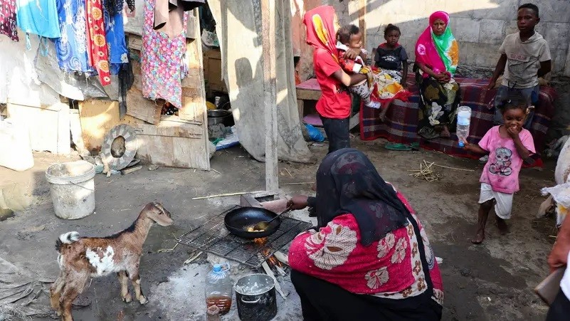 انخفاض الوافدين الأفارقة إلى اليمن بنسبة 15% في مايو الماضي