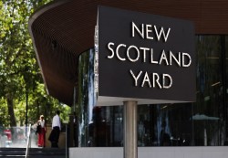 شرطة لندن في حال تأهب بعد «اختراق» نظام تكنولوجيا معلومات