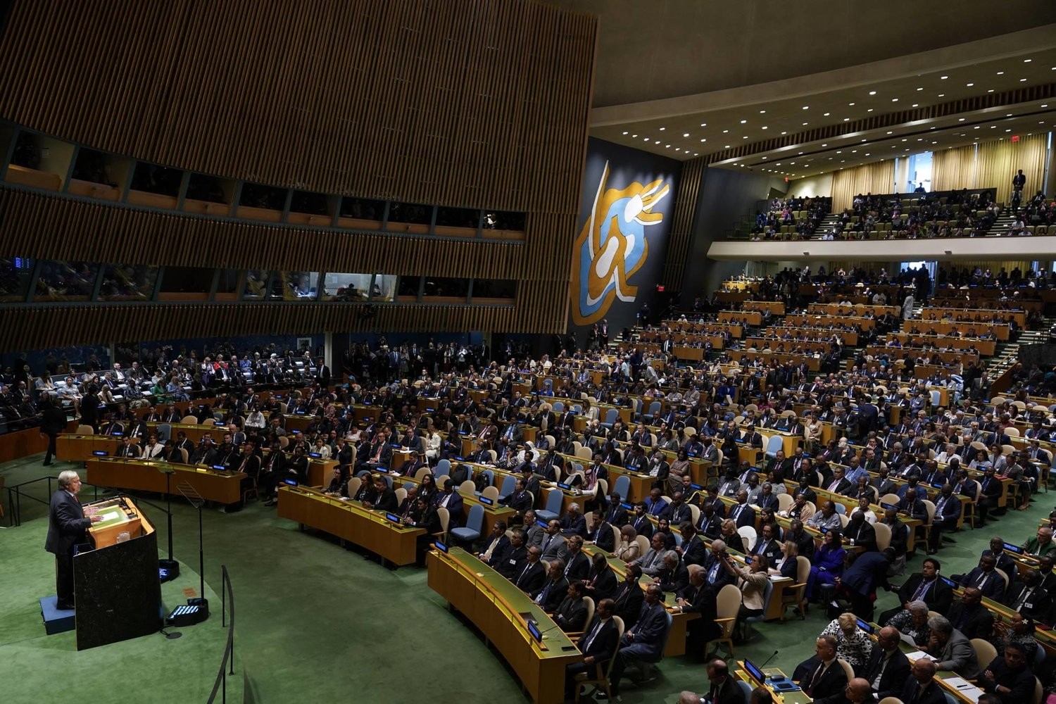 غوتيريش يدعو لإصلاح مجلس الأمن وإعادة تنظيم الهيكل المالي الدولي