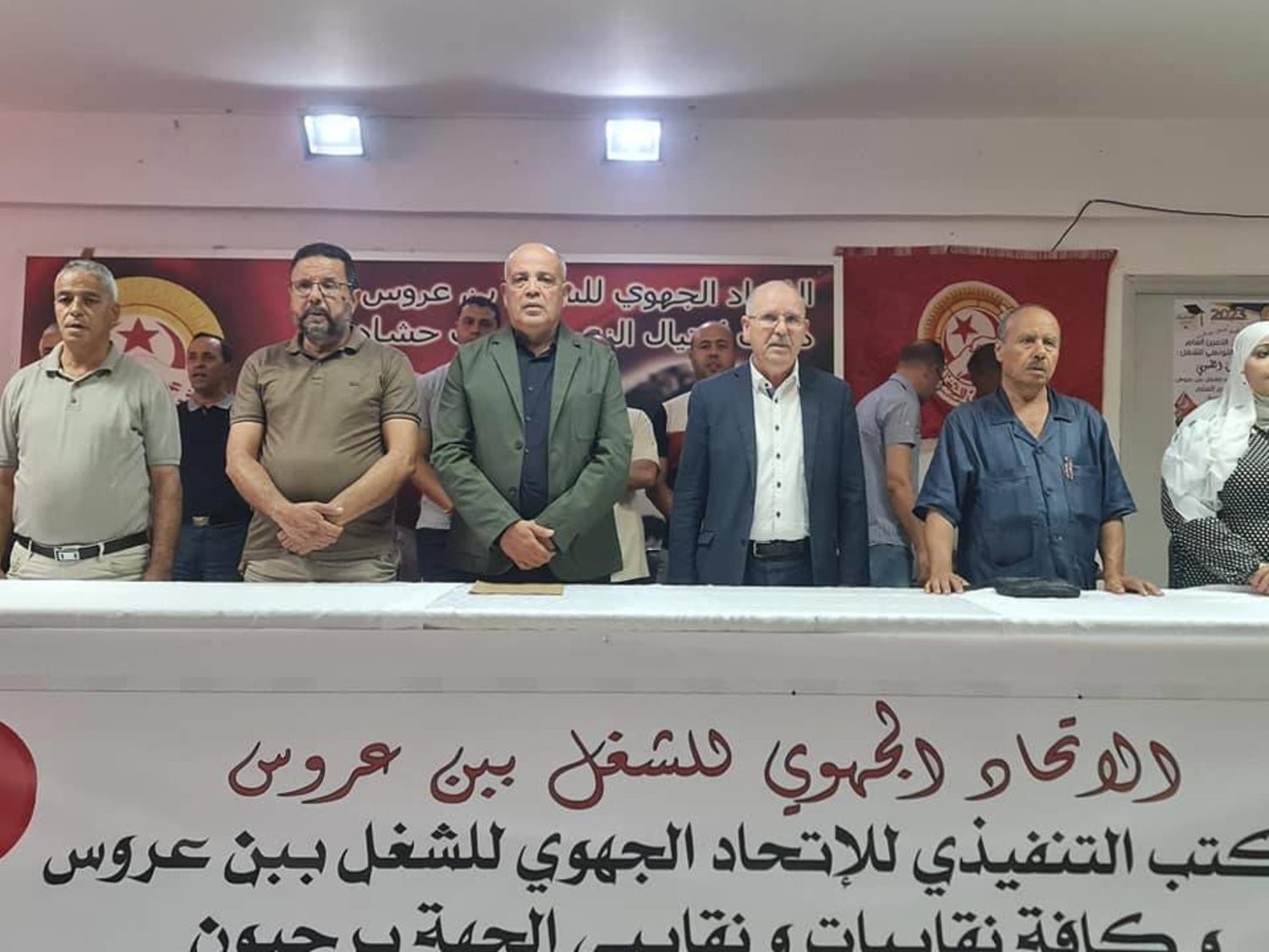 تونس: «اتحاد الشغل» يطالب الحكومة بـ«برامج للخروج من الأزمة»