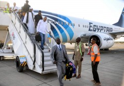 مصر تستأنف رحلاتها الجوية التجارية إلى السودان للمرة الأولى منذ اندلاع الحرب