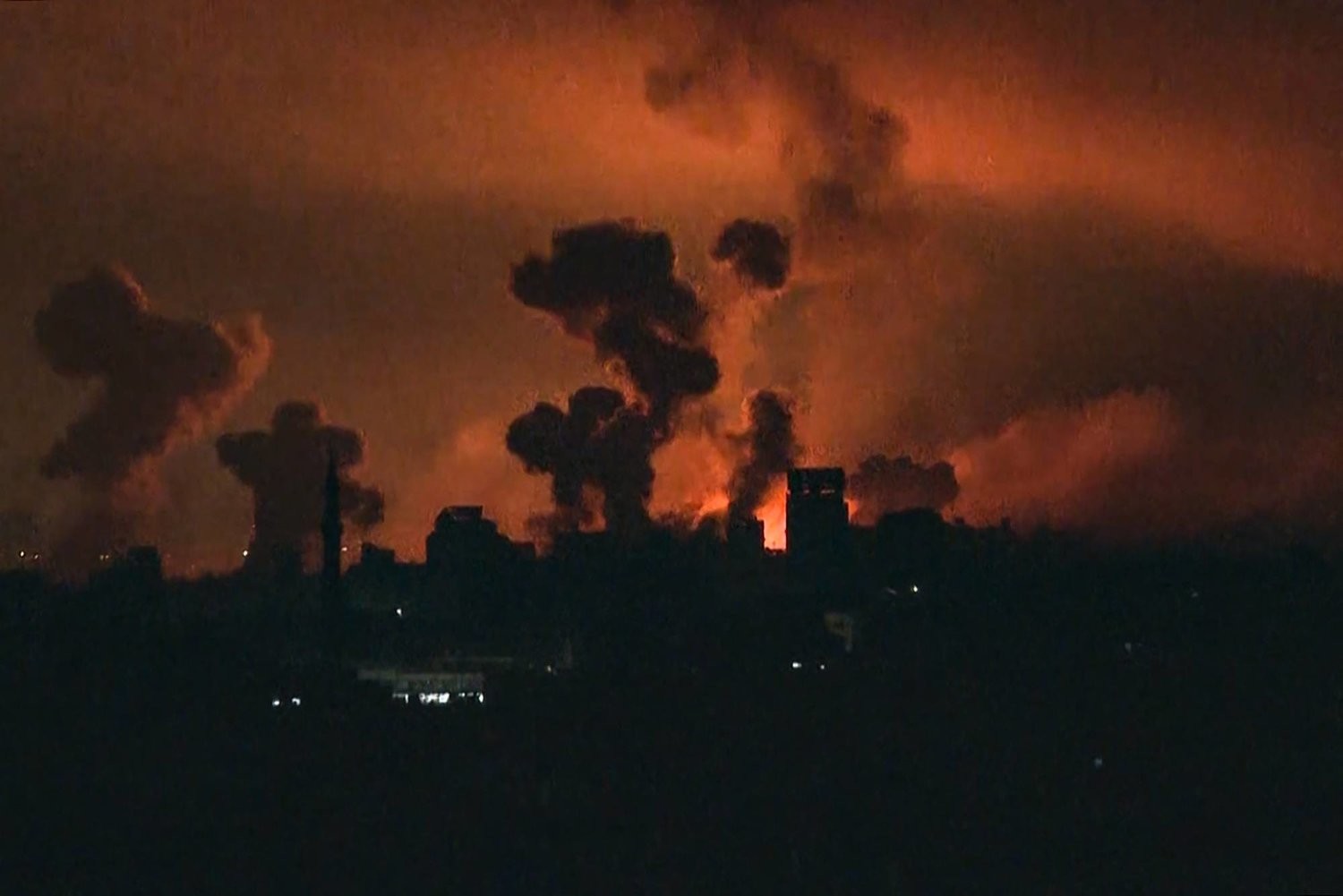 الجيش الإسرائيلي يكرر مطالبته سكان غزة بإخلاء شمال القطاع